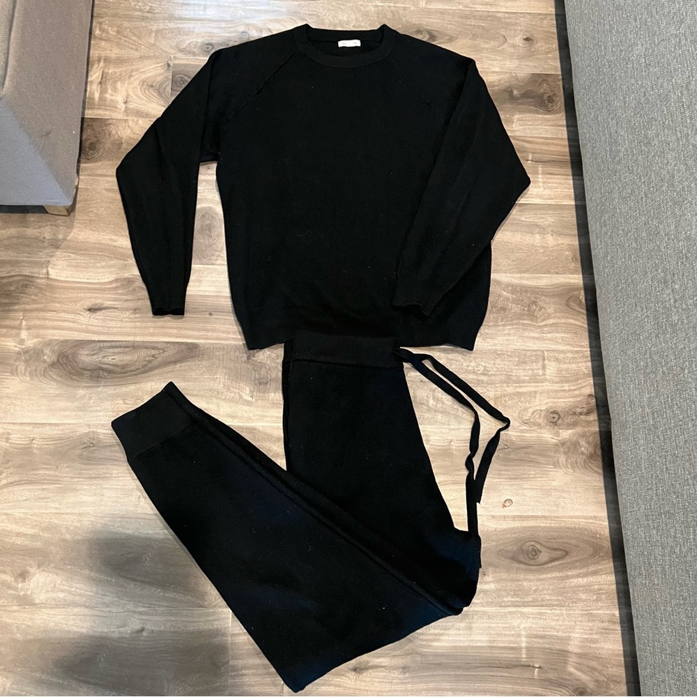 Piper & Scoot sweater/jogger set - Women’s L